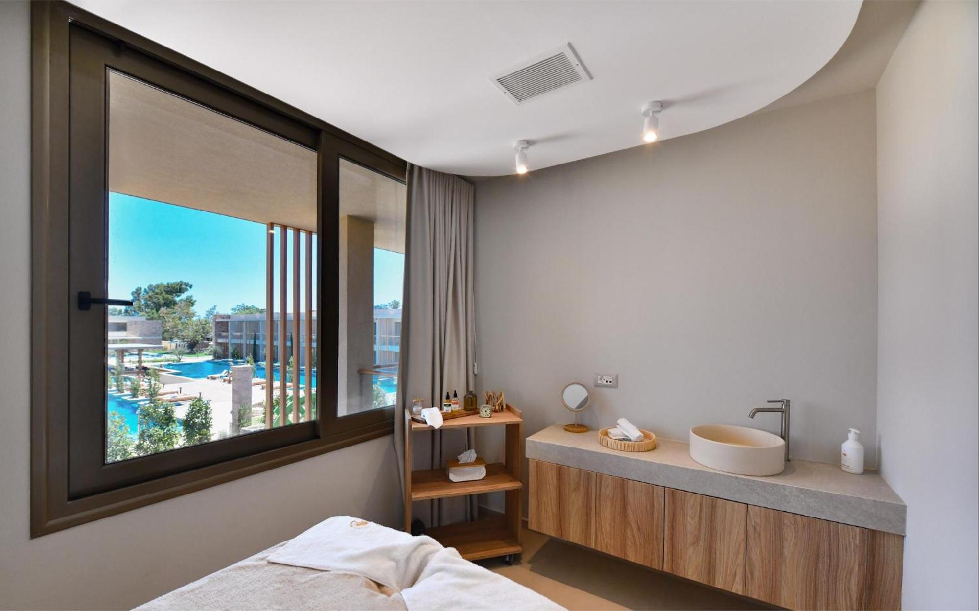 Royal Pearl Island Chios Hotel And Spa Εξωτερικό φωτογραφία